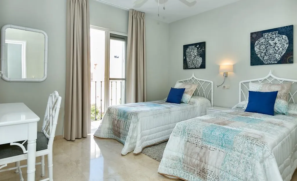 Ona Club Bena Vista Apartment Estepona Spain