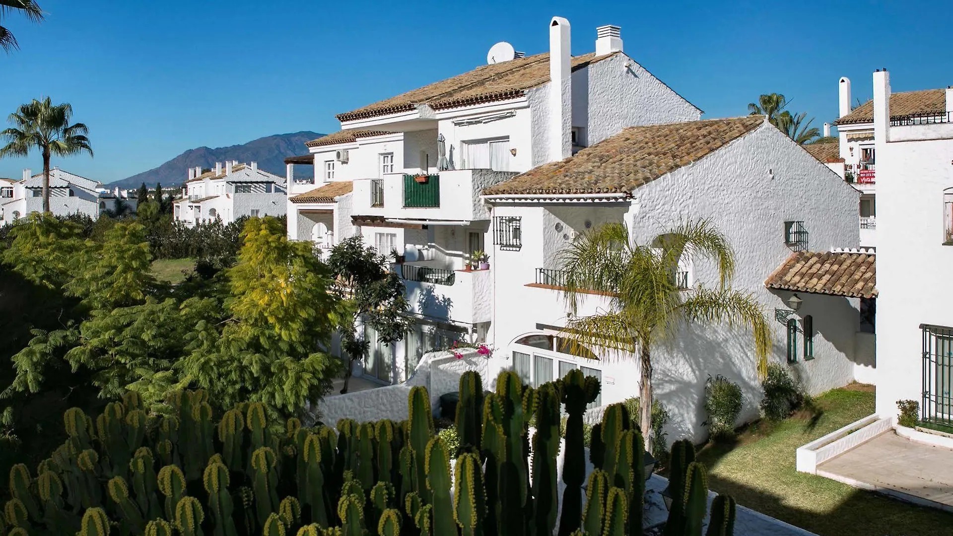 Ona Club Bena Vista Apartment Estepona Spain